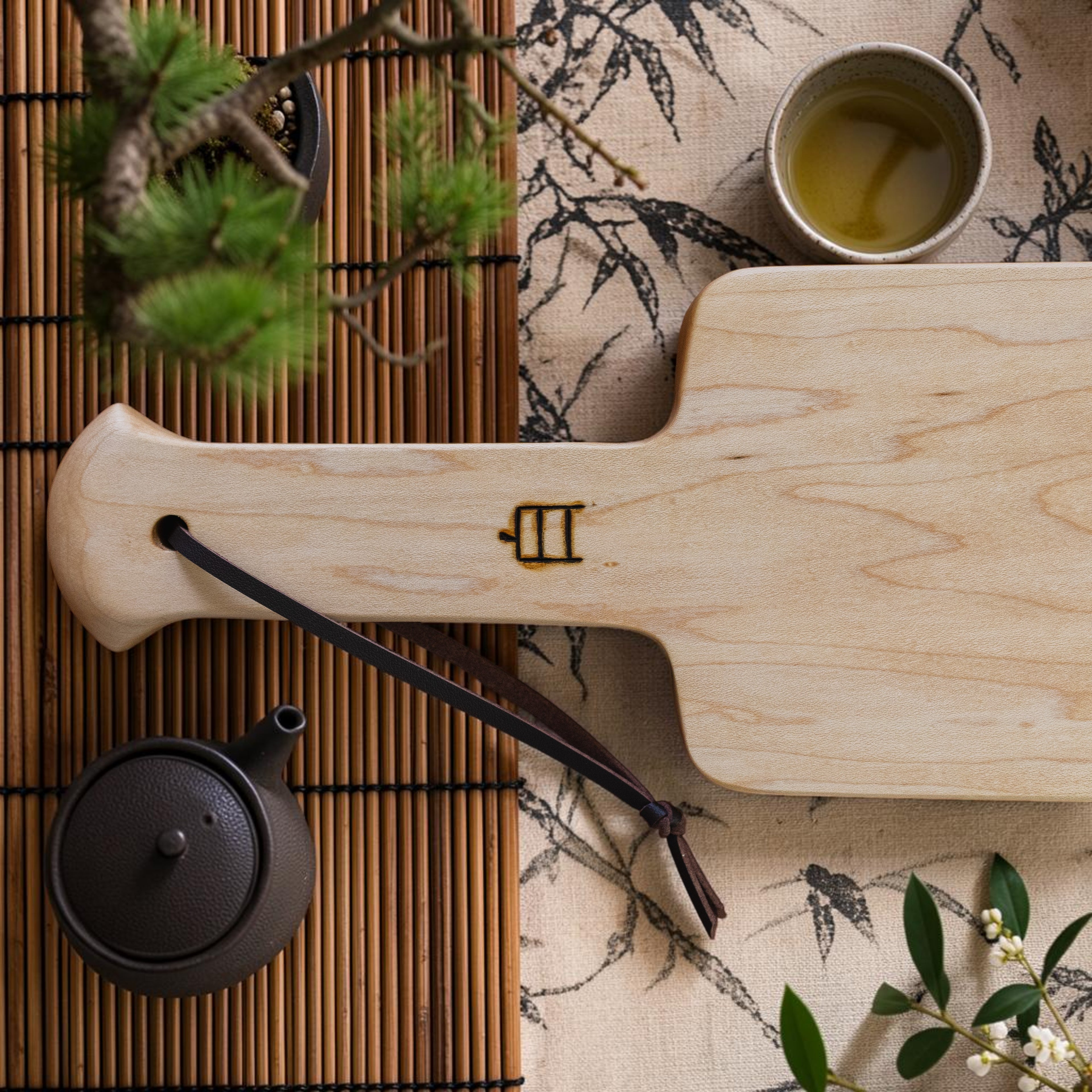 Shiro (白)